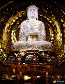 毗卢遮那佛--法身佛